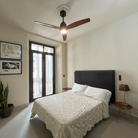 Apartamento Malaga Centro Triton エクステリア 写真